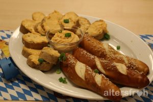 Leckeres beim Bierfest im DSG Pflegewohnstift Hönow bei Berlin