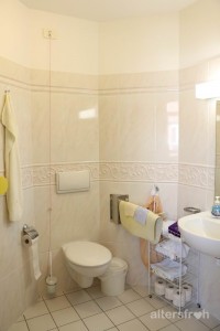 Bad eines Einzelzimmers, Seniorenresidenz Haus Pankow in Berlin