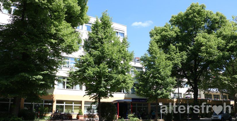 Blick auf das Vitanas Senioren Centrum Am Schäfersee in Berlin Reinickendorf